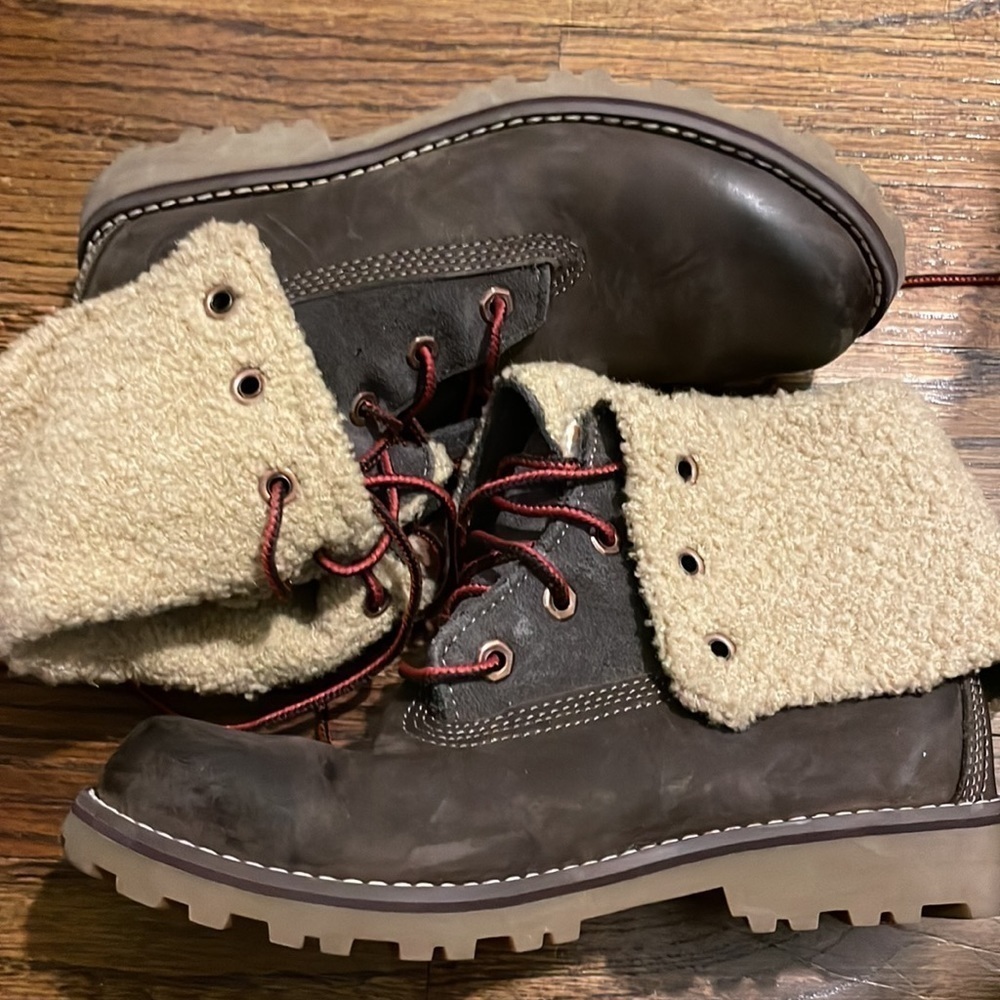 Timberland fold-down Jayne boots 🥾 2.5